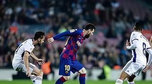 篮板球抢夺 篮板球抢夺